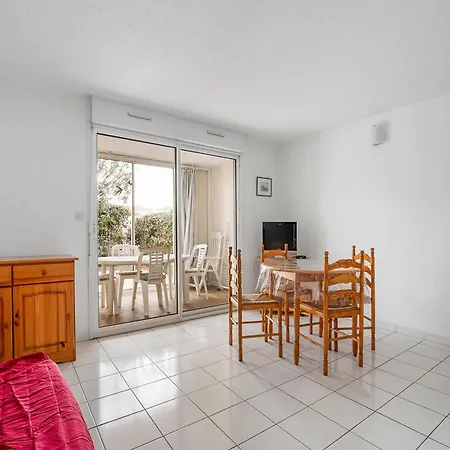 Appartement In With Communal Pool *